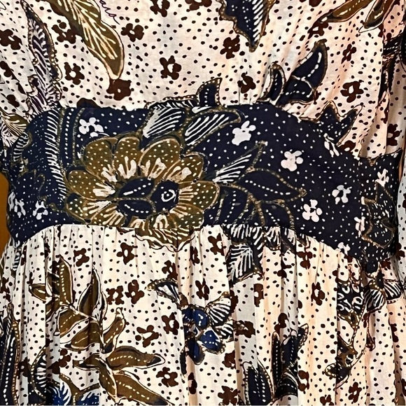 Cara Cara Round Hill Batik Midi Dress Sz-S - Picture 4 of 12